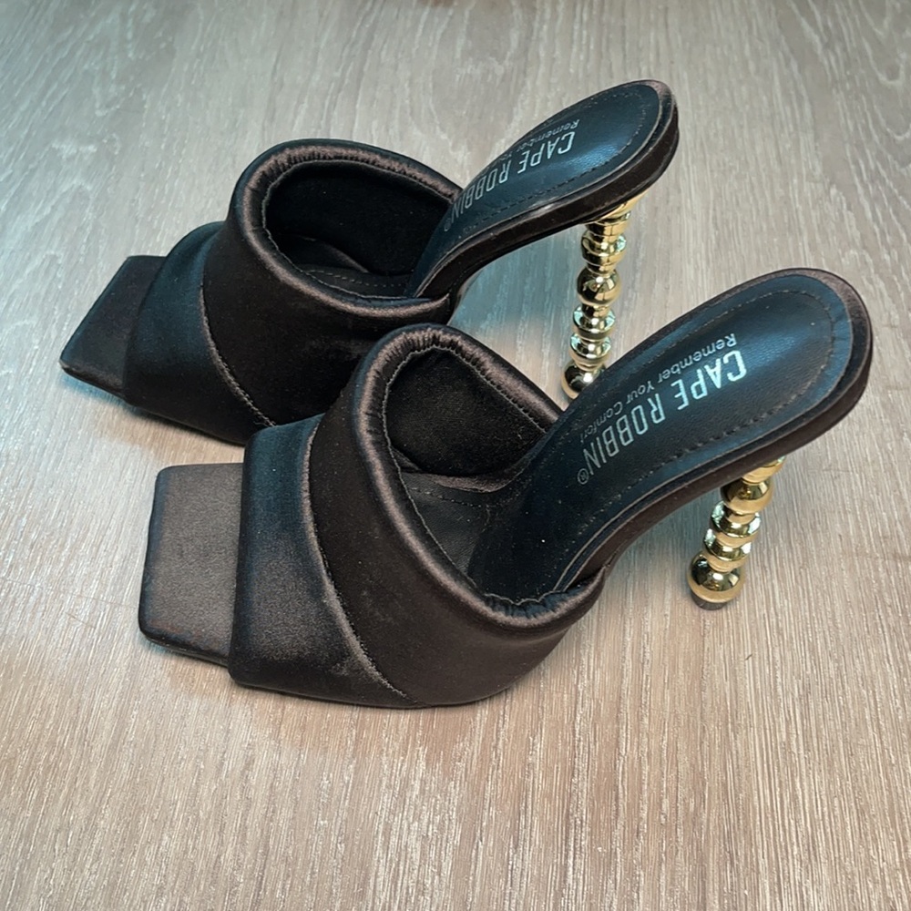 Women’s Mule Heel